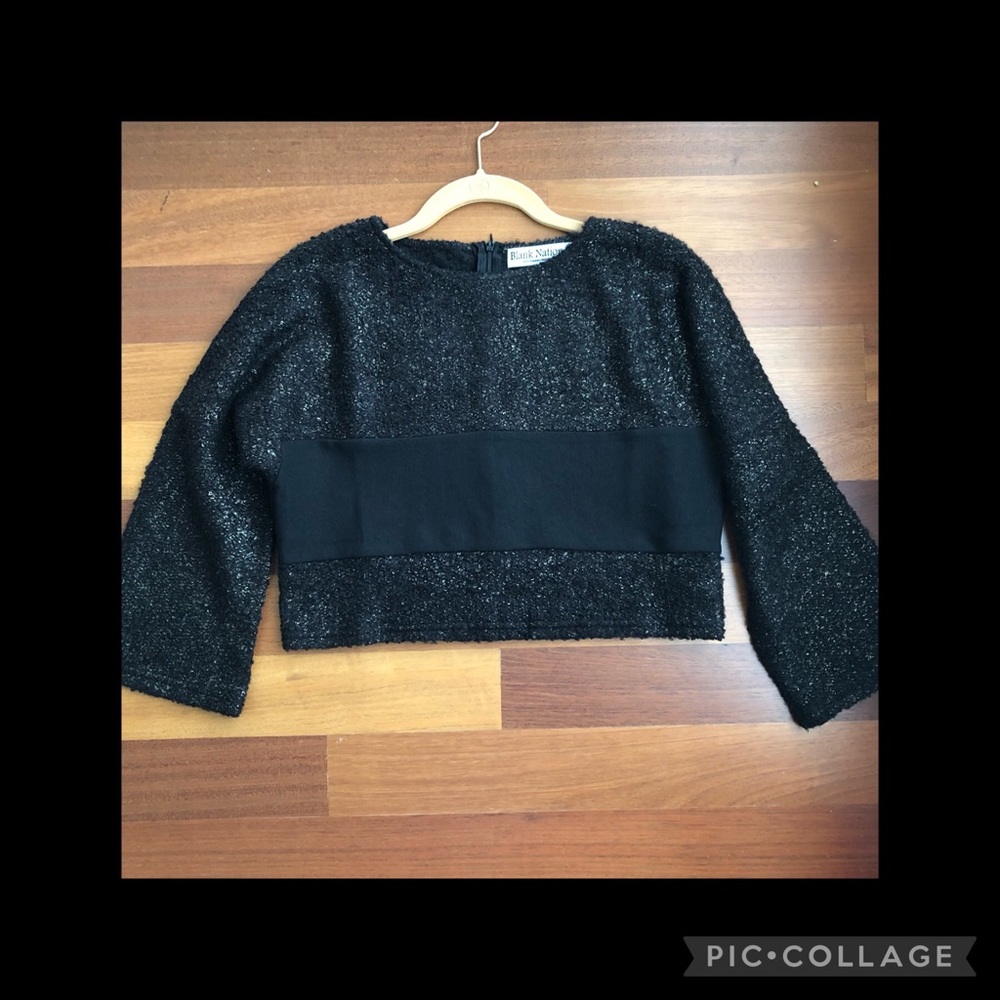 🆕 metallic crop top S/M